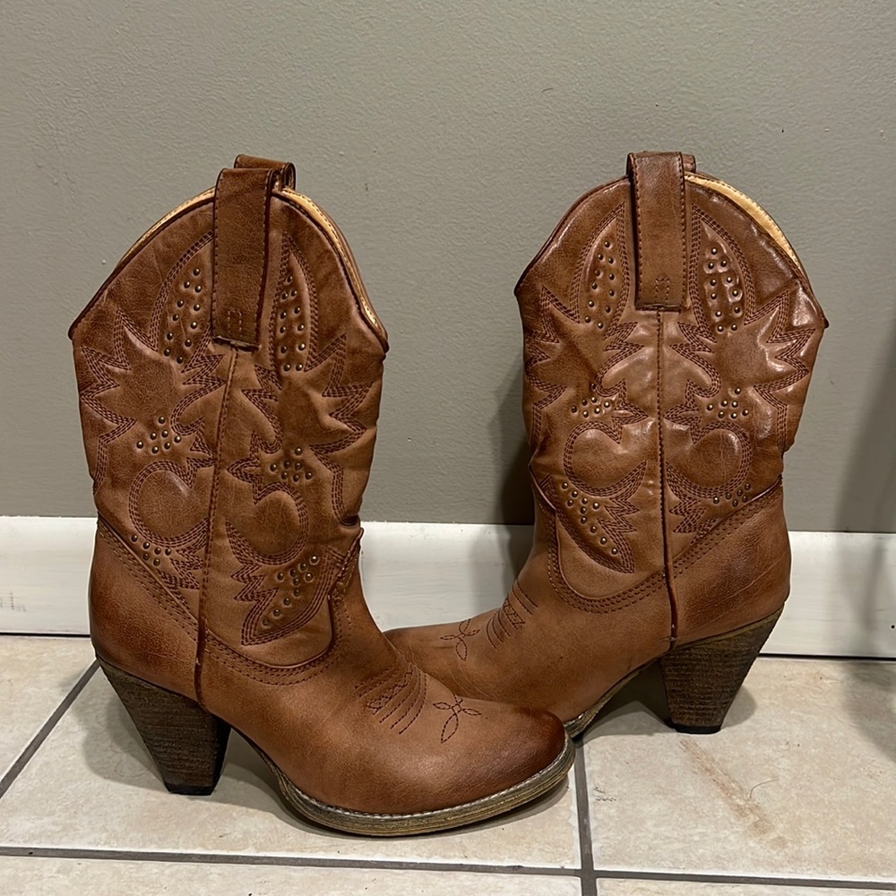 Cowgirl boots